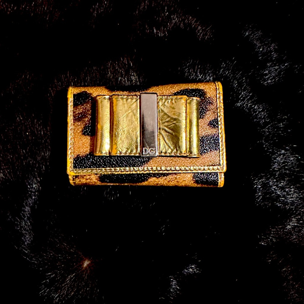 Dolce & Gabbana Key Holder 🔑